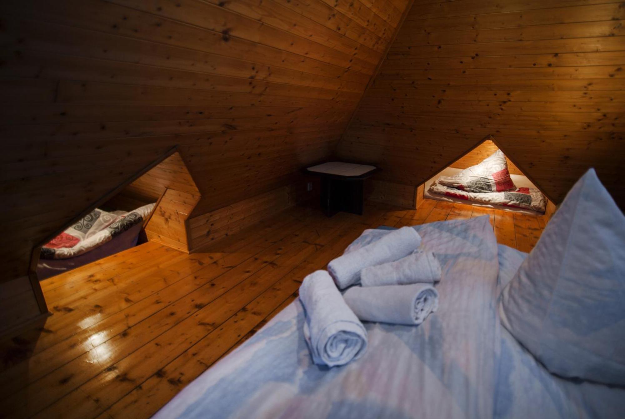 Pension Ayky Jablonec nad Nisou Habitación foto